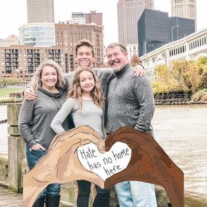 Meet your Posher, Lori